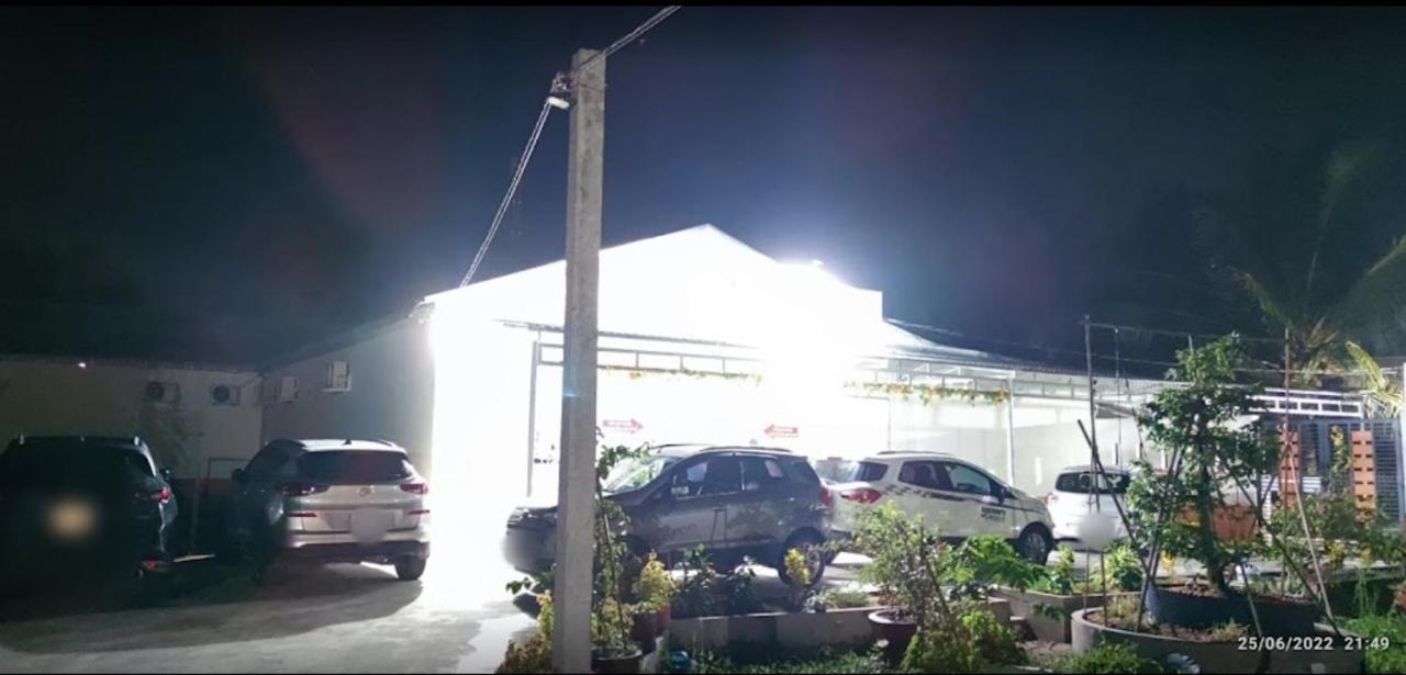 Nha Nghi Truc May Ben Tre Εξωτερικό φωτογραφία