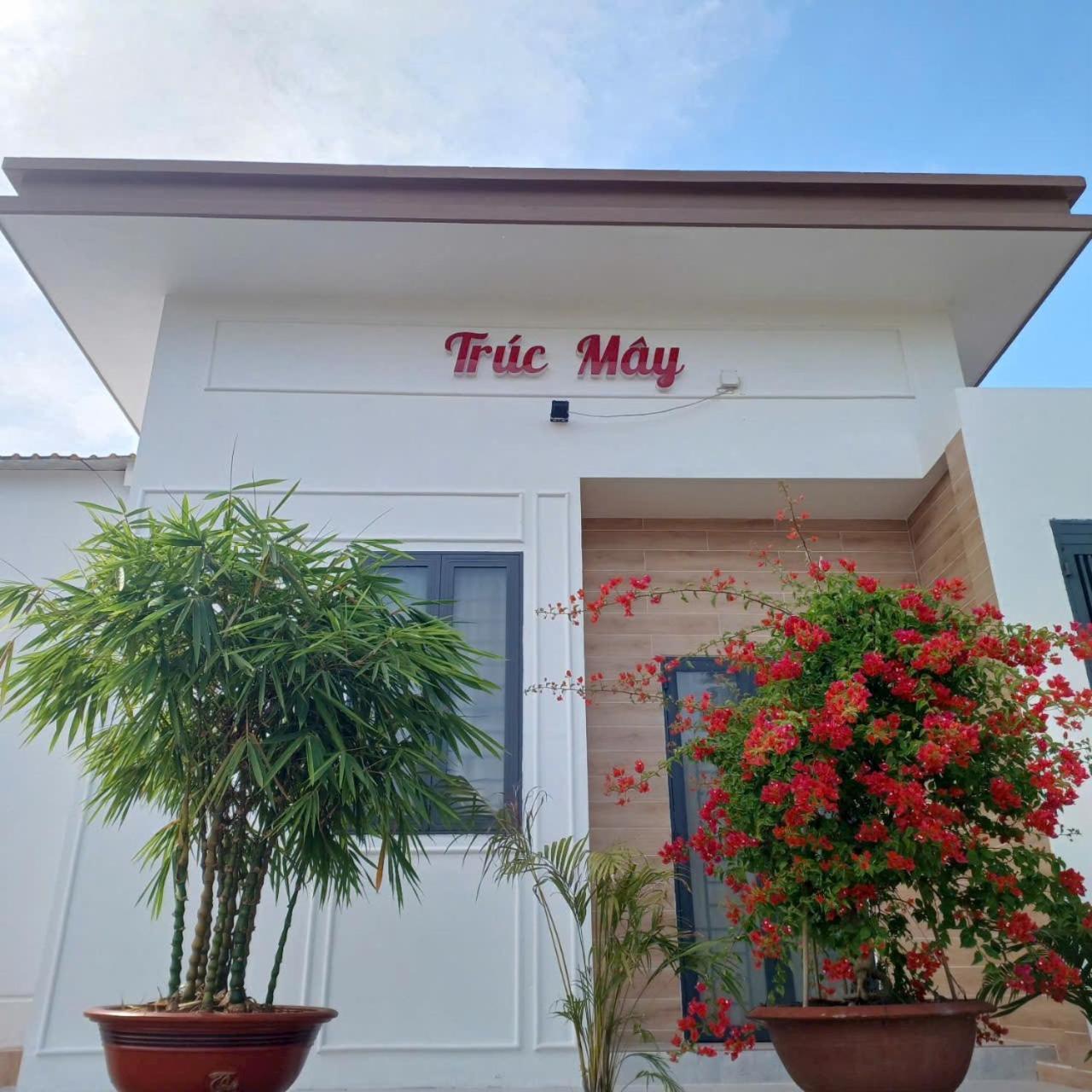 Nha Nghi Truc May Ben Tre Εξωτερικό φωτογραφία